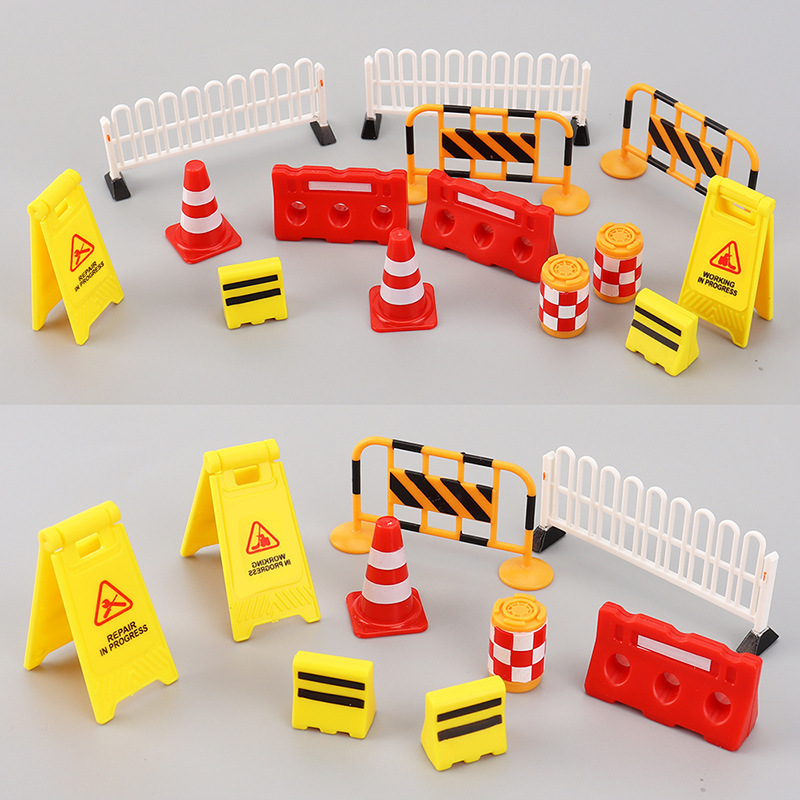 ミニ交通道路標識と障害物プレイセット、シミュレーション安全バ - Kids Education Things のレビューと価格